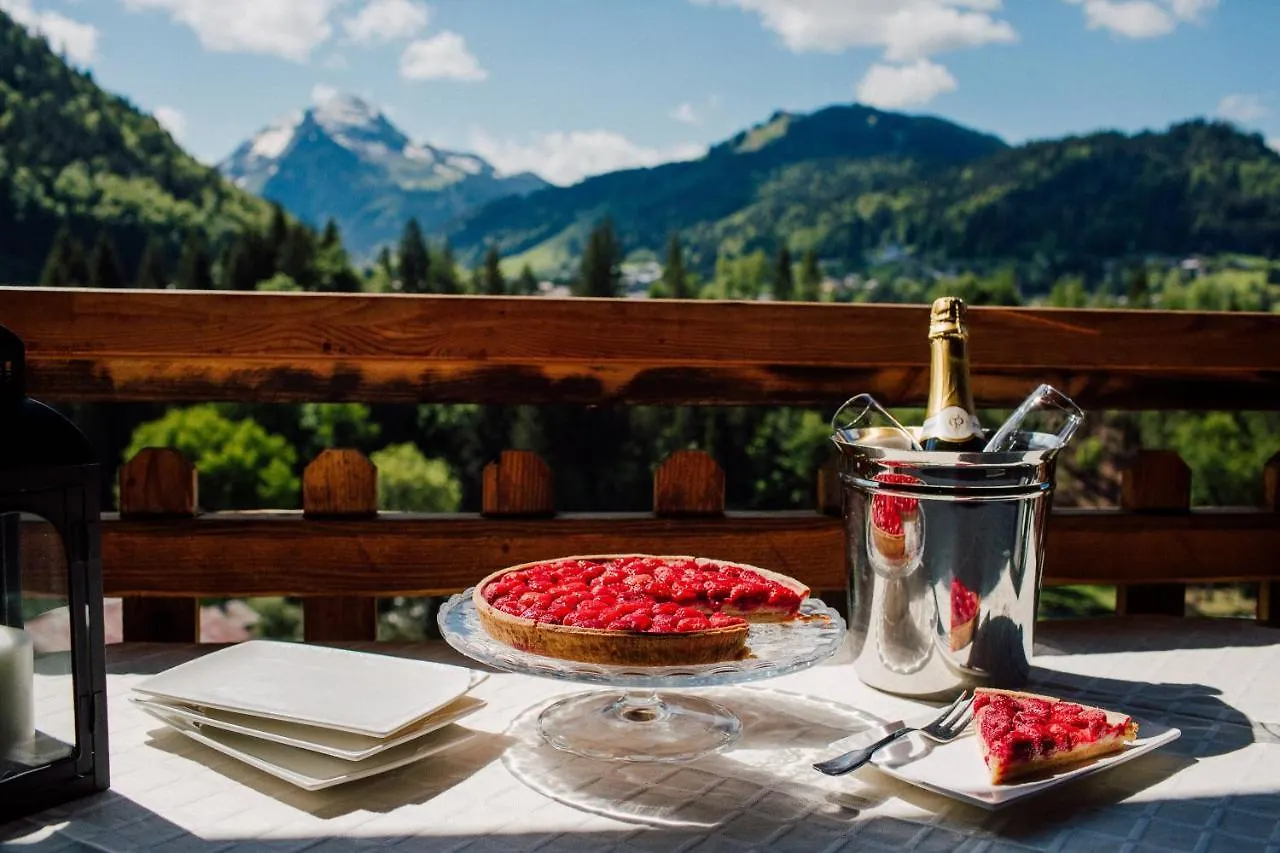 Chalet Debussy - Our Elegant Farmhouse Montriond France
