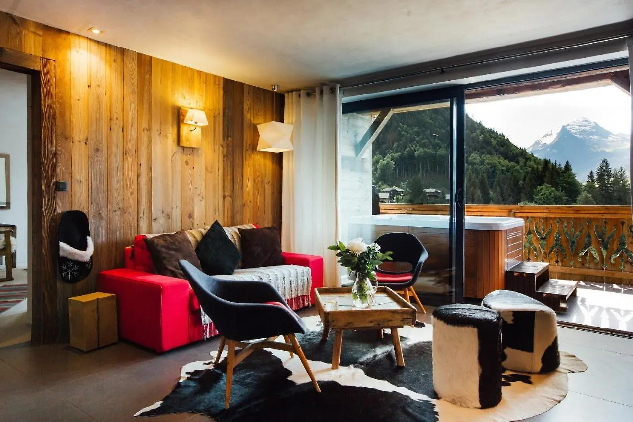 Chalet Debussy - Our Elegant Farmhouse Montriond France
